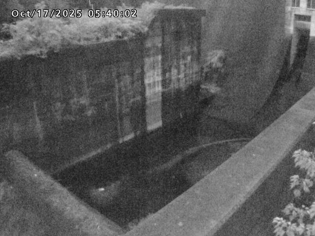 賀祥ダム１（下流）2025/10/17 6:00:00