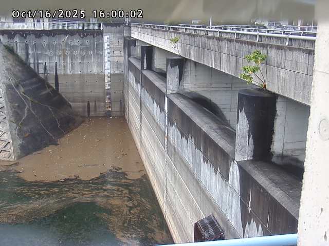 賀祥ダム﻿2025/10/17 5:50:00