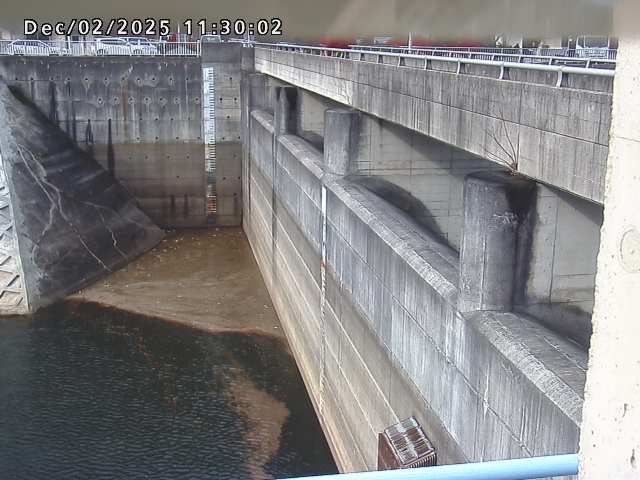 賀祥ダム２（上流）2025/12/02 11:30:00
