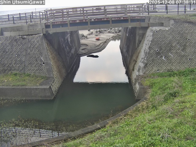 新内海川１2025/12/08 11:30:00