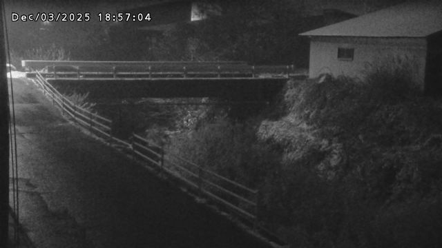 湯河川１2025/12/04 3:30:00