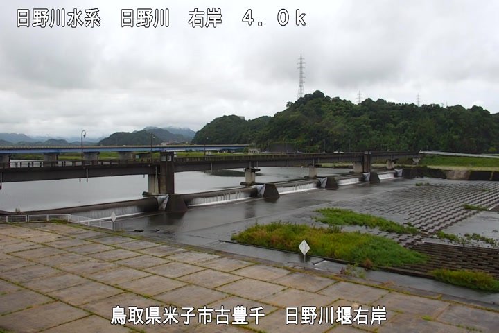 日野川堰右岸