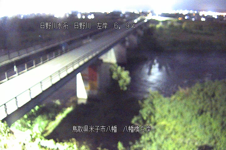 八幡橋左岸