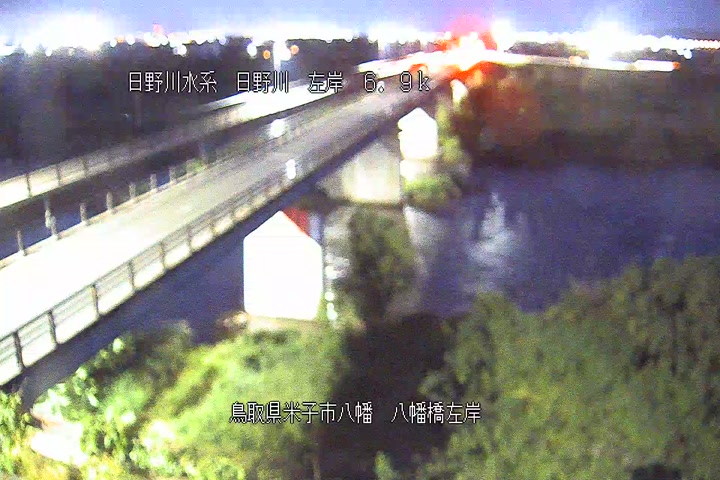 八幡橋左岸