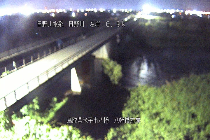 八幡橋左岸