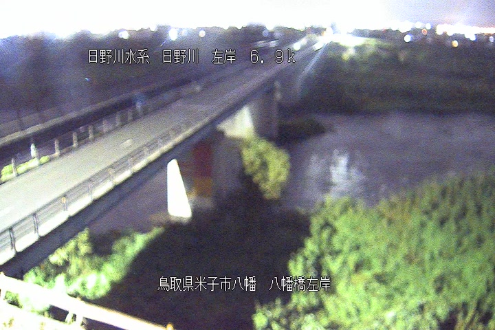 八幡橋左岸