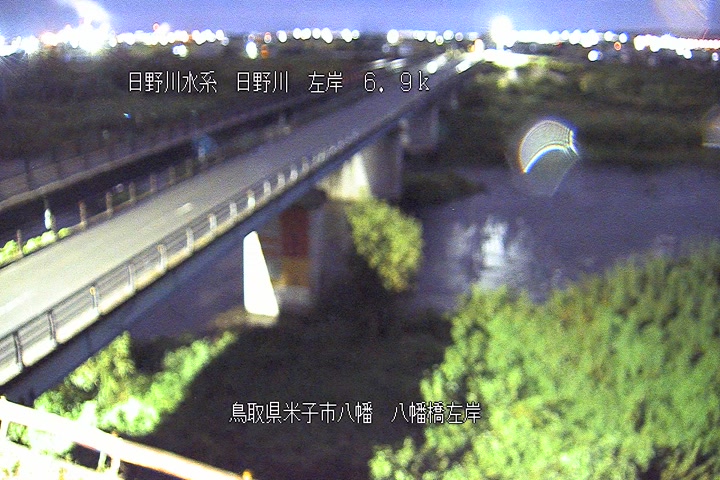 八幡橋左岸
