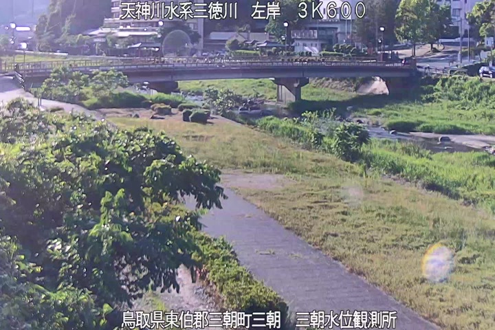 三徳川　三朝水位観測所