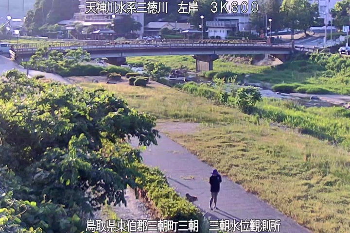 三徳川　三朝水位観測所