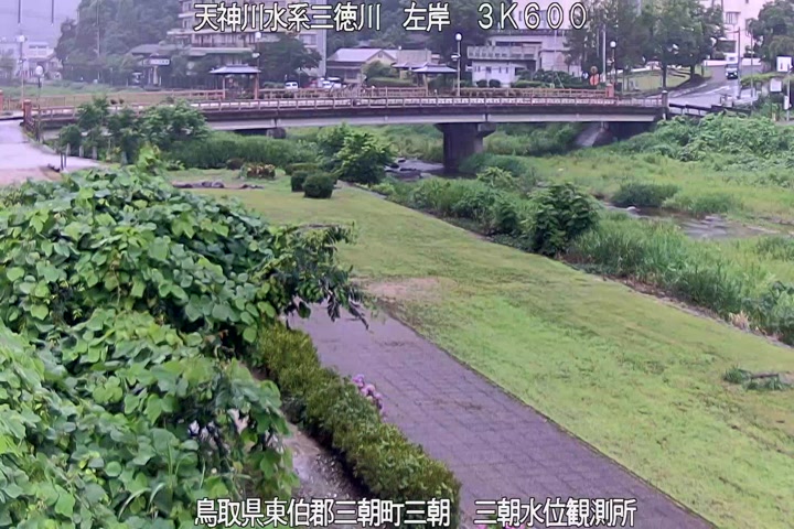 三徳川　三朝水位観測所