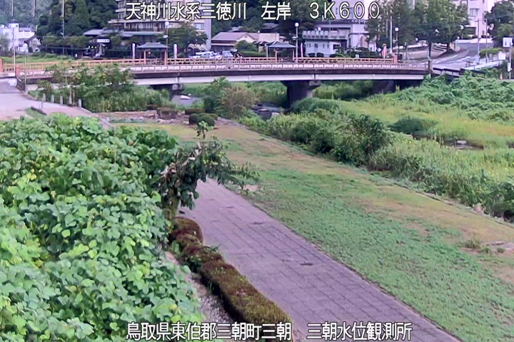 三徳川　三朝水位観測所
