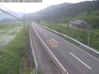 智頭町新見