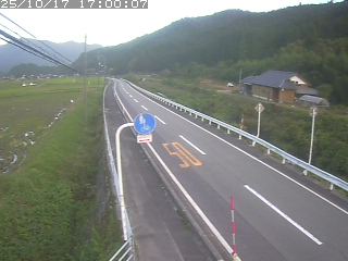 智頭町新見