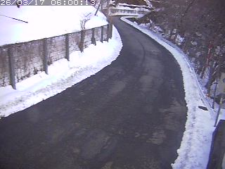 佐治町栃原【辰巳峠】