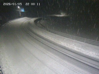 日南町菅沢【秋原橋付近】