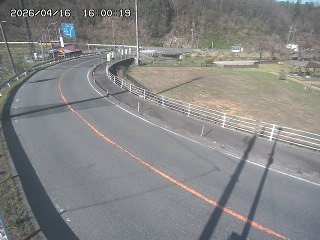 日南町菅沢【秋原橋付近】