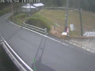 八頭町稗谷