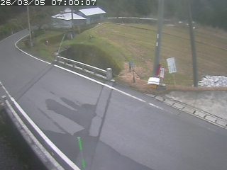 八頭町稗谷
