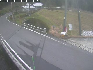 八頭町稗谷