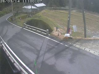 八頭町稗谷