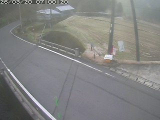八頭町稗谷