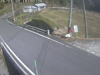 八頭町稗谷