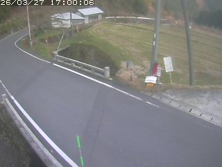 八頭町稗谷