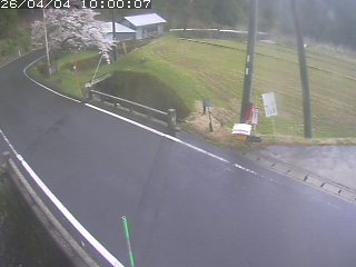 八頭町稗谷
