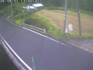 八頭町稗谷