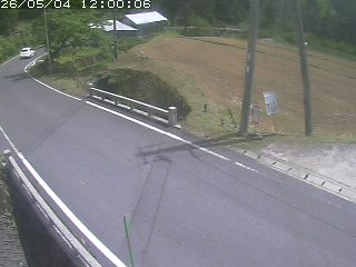 八頭町稗谷
