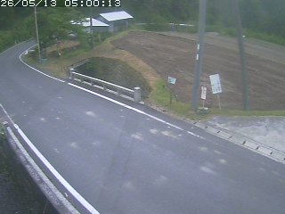 八頭町稗谷