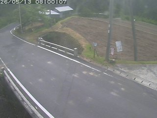 八頭町稗谷