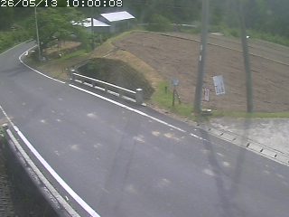 八頭町稗谷
