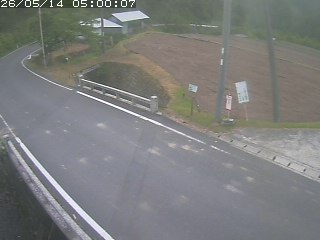 八頭町稗谷