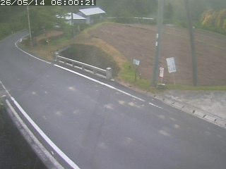 八頭町稗谷
