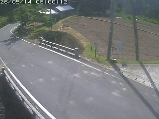 八頭町稗谷