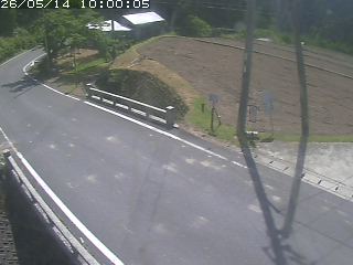八頭町稗谷