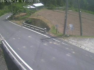 八頭町稗谷