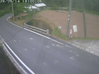 八頭町稗谷