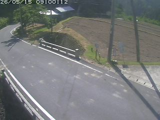 八頭町稗谷