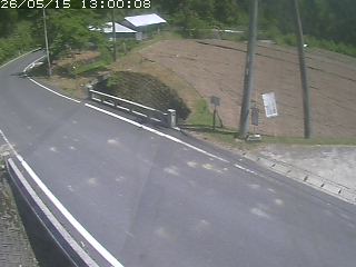 八頭町稗谷