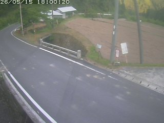 八頭町稗谷