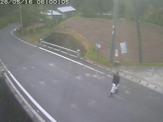 八頭町稗谷