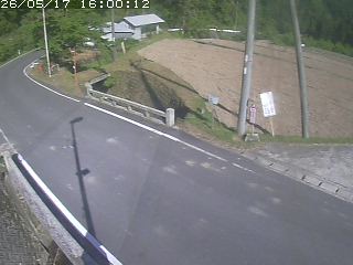 八頭町稗谷