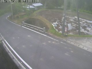 八頭町稗谷
