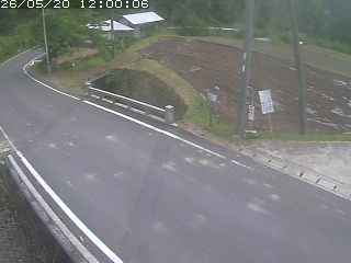 八頭町稗谷