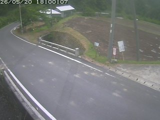 八頭町稗谷