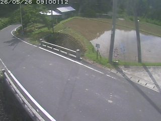 八頭町稗谷