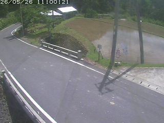 八頭町稗谷