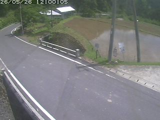 八頭町稗谷